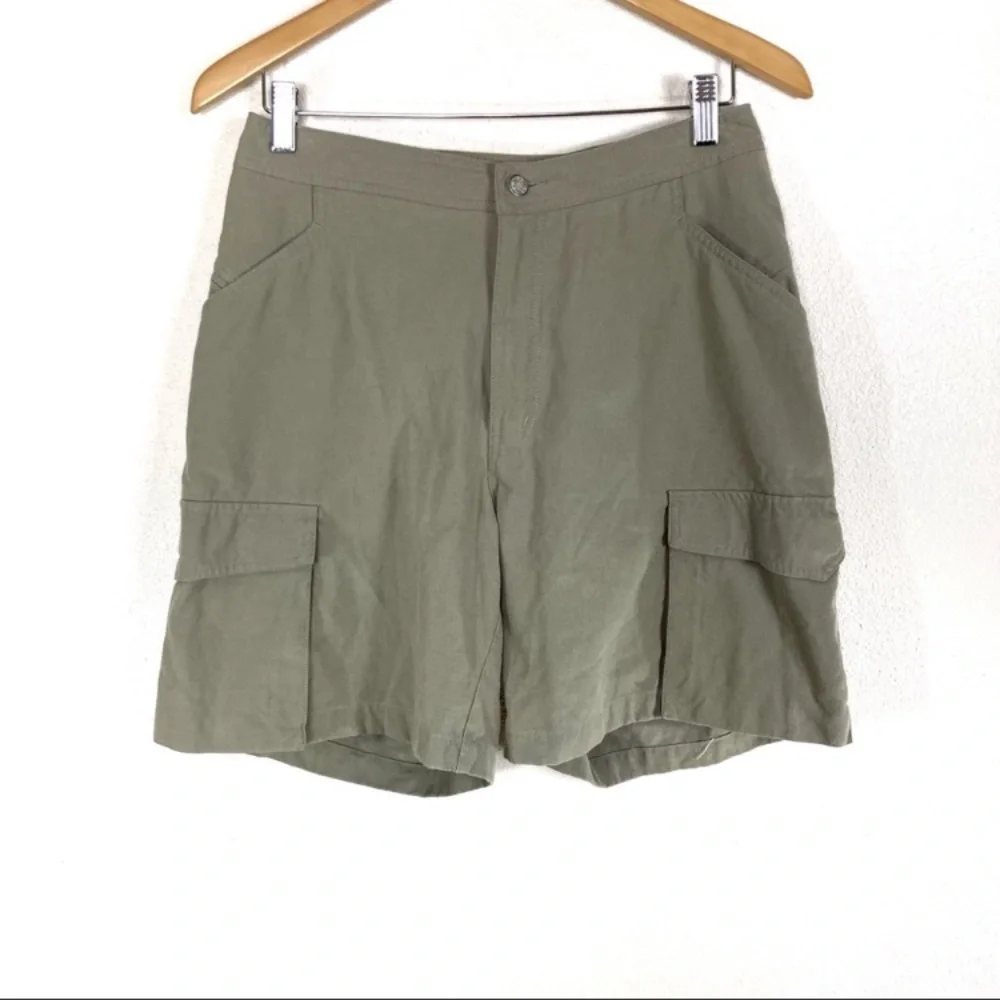 REI Outdoor Hiking Sage Green High Rise Khakis Shorts Cotton Nylon Women’s Sz 12